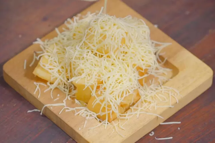 Singkong Keju Merekah