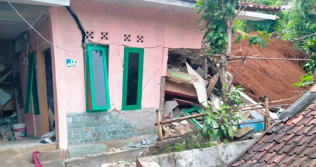 Bencana Longsor Sukabumi