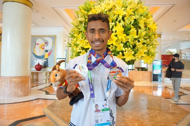 Menjadi Atlet Profesional