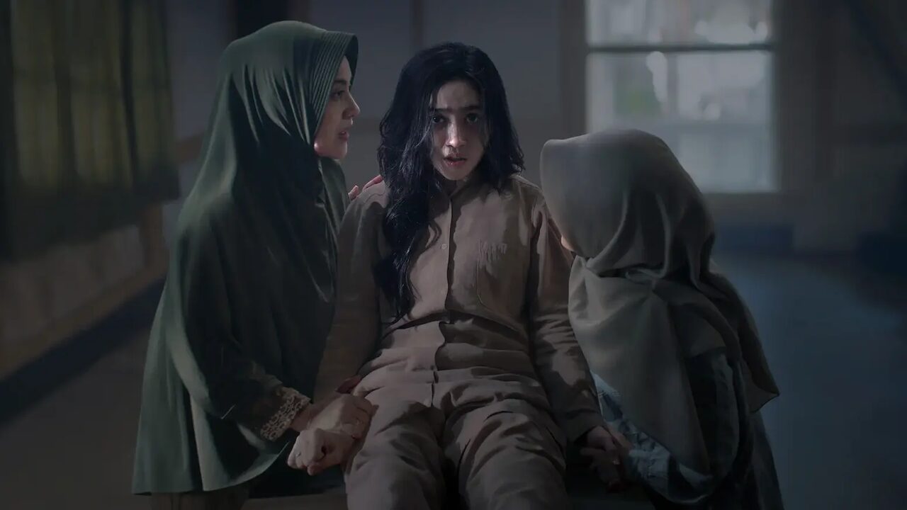 Sinematografi dan Visual yang Suram