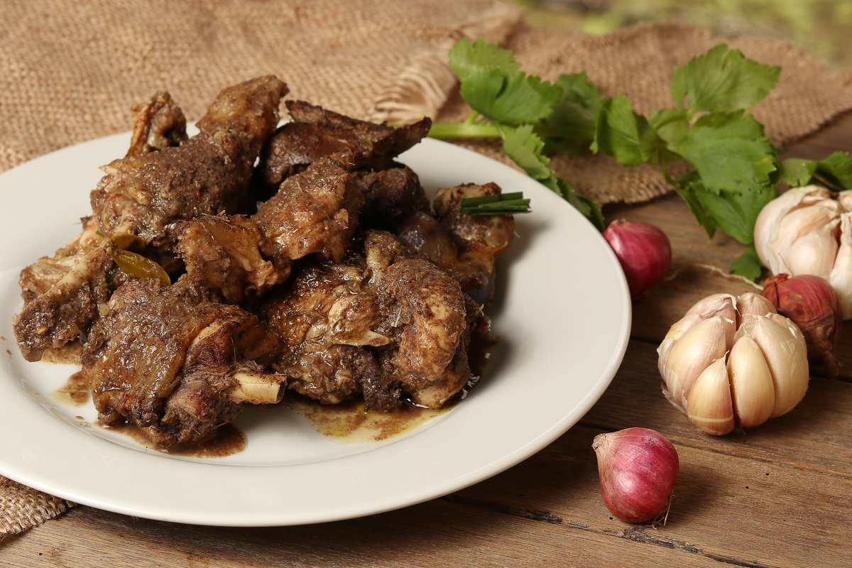 Filosofi di Balik Sepiring Manuk Napinadar