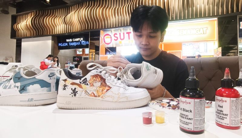 Persiapan Teknis dan Pemilihan Material Berkualitas dari jasa melukis sepatu