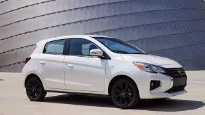 Mobil Hatchback Kecil