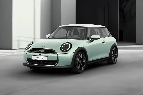 Mobil Hatchback Kecil